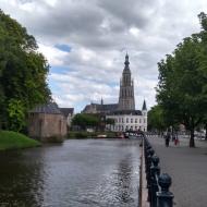 Blick auf den Kanal in Richtung der Altstadt von Breda (03.082017)
