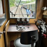 Blick in den Steuerwagen - funktionstüchtig ist dieser Führerstand leider nicht - Anheizertag bei den Osnabrücker Dampflokfreunden (2.6.2024)