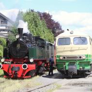 Lokwechsel im Bahnhof Oberzissen, 11sm fährt nach Brophl zurück, D5 fährt wieder nach Engeln - 11sm der Brohltalbahn wieder unter Dampf + erste Rangierfahrten mit D4 (15.6.2024)
