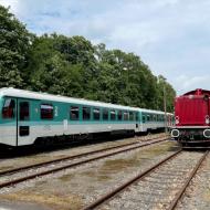 VT 628/928 201 steht abfahrbereit neben V200 2077 im Zechenbahnhof - Anheizertag bei den Osnabrücker Dampflokfreunden 2025 (1. Juni 2025)