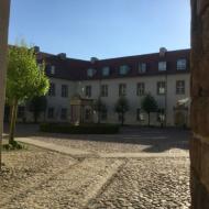 Schloss Wieseburg - Blick in den Schlosshof