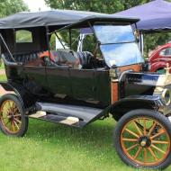ältester Teilnehmer - Ford T Baujahr 1914 - Oldtimer Picknick im Jülicher Brückenkopf-Park (26.06.2016)