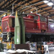 V60 1140 bei Arbeiten am Fahrwerk - Bw Gerolstein - 24.07.2016