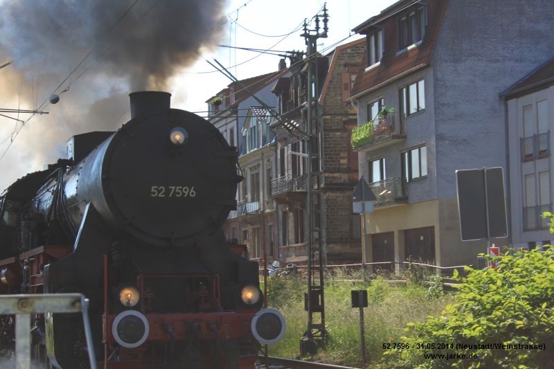 52 7596 der Zollernbahn in Neustadt/Weinstrasse (31.05.2014)