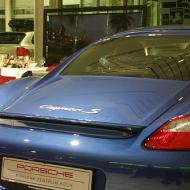 Porsche Cayman ... mit kleinem Heckflügel