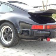 911 Carrera 3.2 - Mj 1986 Leuchtenband und Nebelschlußleuchte