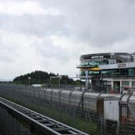 Blick auf die Nürburgring Zielgerade (27.07.2015)