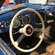 Blick in einen Porsche Vor-A 356er - Interclassics Maastricht 2018