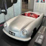 Porsche 356 Nummer 1 - Ausstellung *75 Jahre Porsche Sportwagen* in Berlin (4.2.2023)