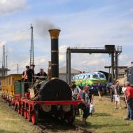 der Nachbau vom Adler Zug stand für Mitfahren zur Verfügung - gelegentlich wurde der KOMPLETTE Zug sogar auf der Drehscheibe gedreht - DB Museum Koblenz: Sommerfest 2022 (25.6.2022)