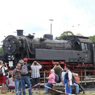 82 008 stand jahrelang in der Wagenhalle - seit sie auf dem Freigelände steht, ist auch die Präsentation auf der Drehscheibe möglich - DB Museum Koblenz: Sommerfest 2022 (25.6.2022)