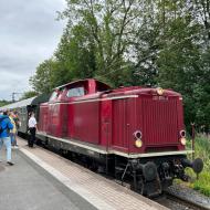 212 079-8 der Hammer Eisenbahnfreunde zog einige der Sonderzüge von Paderborn über den Viadukt nach Altenbeken - Viaduktfest in Altenbeken - Vivat Viadukt (30.6.-2.7.2023)