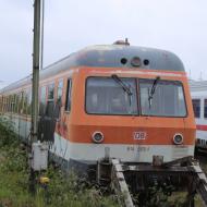 614 005-7 ist zusammen mit seinen Steuerwagen seit einigen Jahren nicht zugänglich komplett beschmiert abgestellt - DB Museum Koblenz - Sommerfest 2024 (1/2.6.2024)