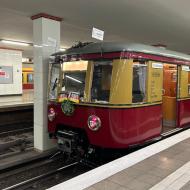 3839/6401 der späteren Baureihe ET/EB 167 im Bahnhof Potsdamer Platz - Sommernachtsfahrten mit historischer S-Bahn von Berlin nach Potsdam (24.8.2024)