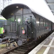 die meisten Wagen waren Donnerbüchsen der DDR DR, einige kamen sogar Polen - 
Adventsfahrten der Berliner Eisenbahnfreunde mit 03 2155-4 (7.12.2024)