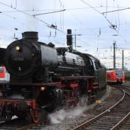 41 360 im Kölner Hbf (24.05.2014) - der Sonderzug von Finnentrop nach Boppard wurde im Abschnitt Köln - Boppard von 41 360 gezogen