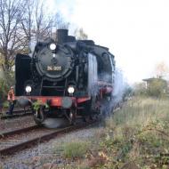 24 009 bei Pendelfahrten auf der Bördebahn in Zülpich (29.11.2005)