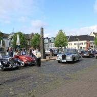 .Marktplatz Lechnenich - Lions-Club Voreifel - 1. Oldtimer Tour 2015