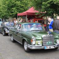 einer der zahlreichen Mercedes im Starterfeld - 1. Oldtimer Tour 2015